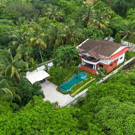 Stayvista At Casa Chalora With Pool, Bbq, Games Room